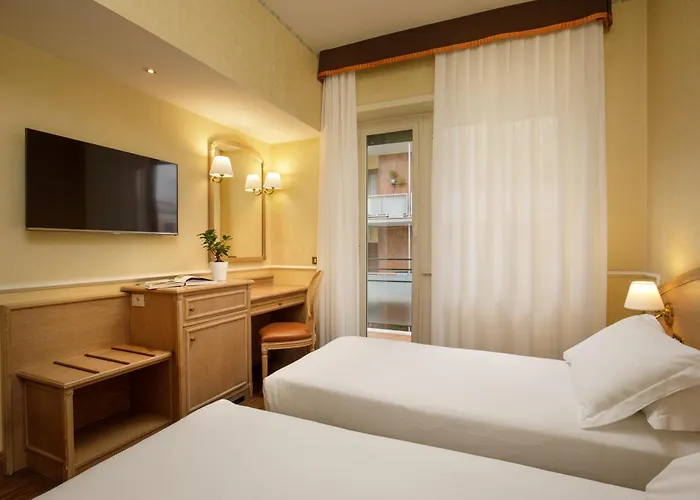Otel Santa Costanza By Omnia 4*