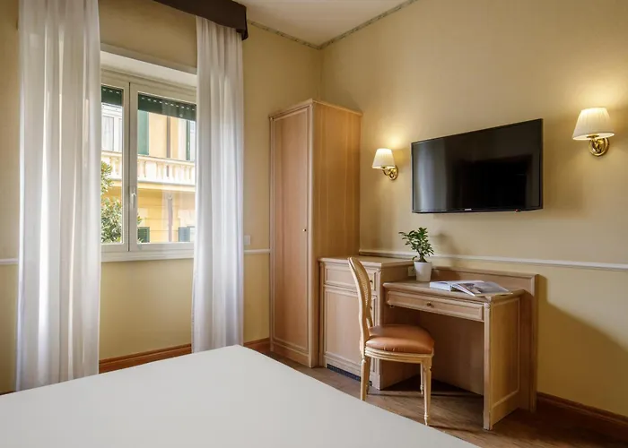 Santa Costanza By Omnia 4* Roma