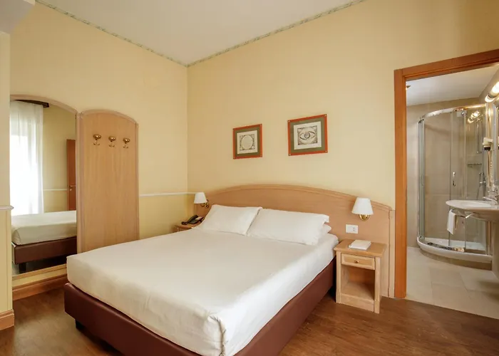 Otel Santa Costanza By Omnia