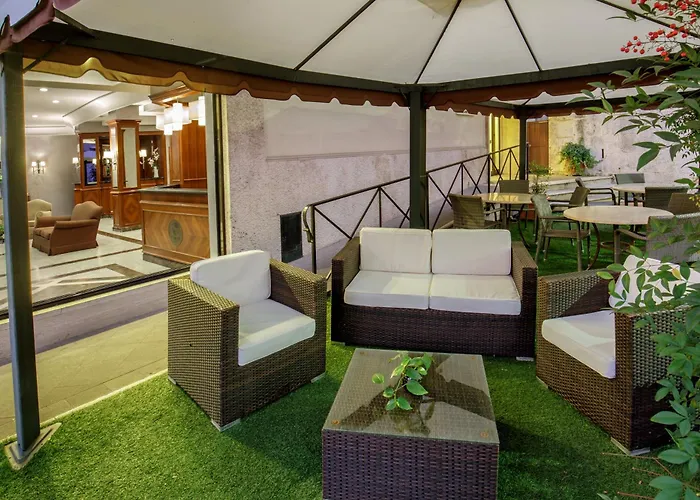 Santa Costanza By Omnia Otel