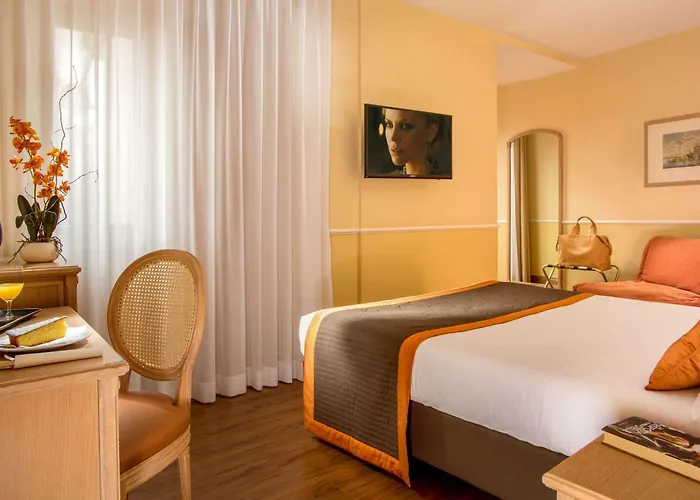 Otel Santa Costanza By Omnia