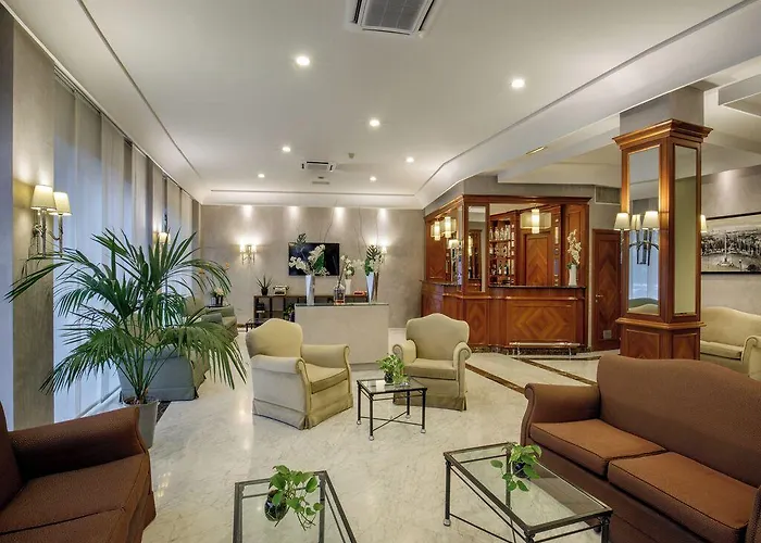 Otel Santa Costanza By Omnia 4*
